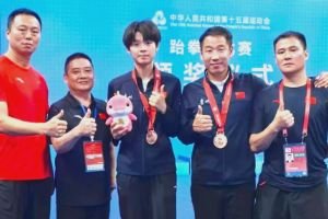 贵州全运会服发布，红白靛青映民族美学，李宁联名铸顶尖装备