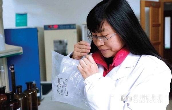 6e4d15b24be702e7569b4d2c1a57cc1c