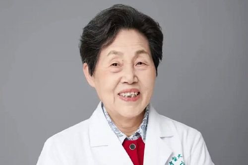 养精育胞，温枢三焦：国医大师何成瑶的贵州中医创新之路