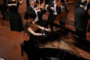 “尽情贝多芬”音乐会登陆贵阳 张国勇、陈萨携手奏响经典