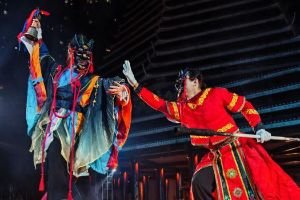 花果园“苗疆秘境”华丽揭幕，古老图腾与都市霓虹碰撞出独特魅力